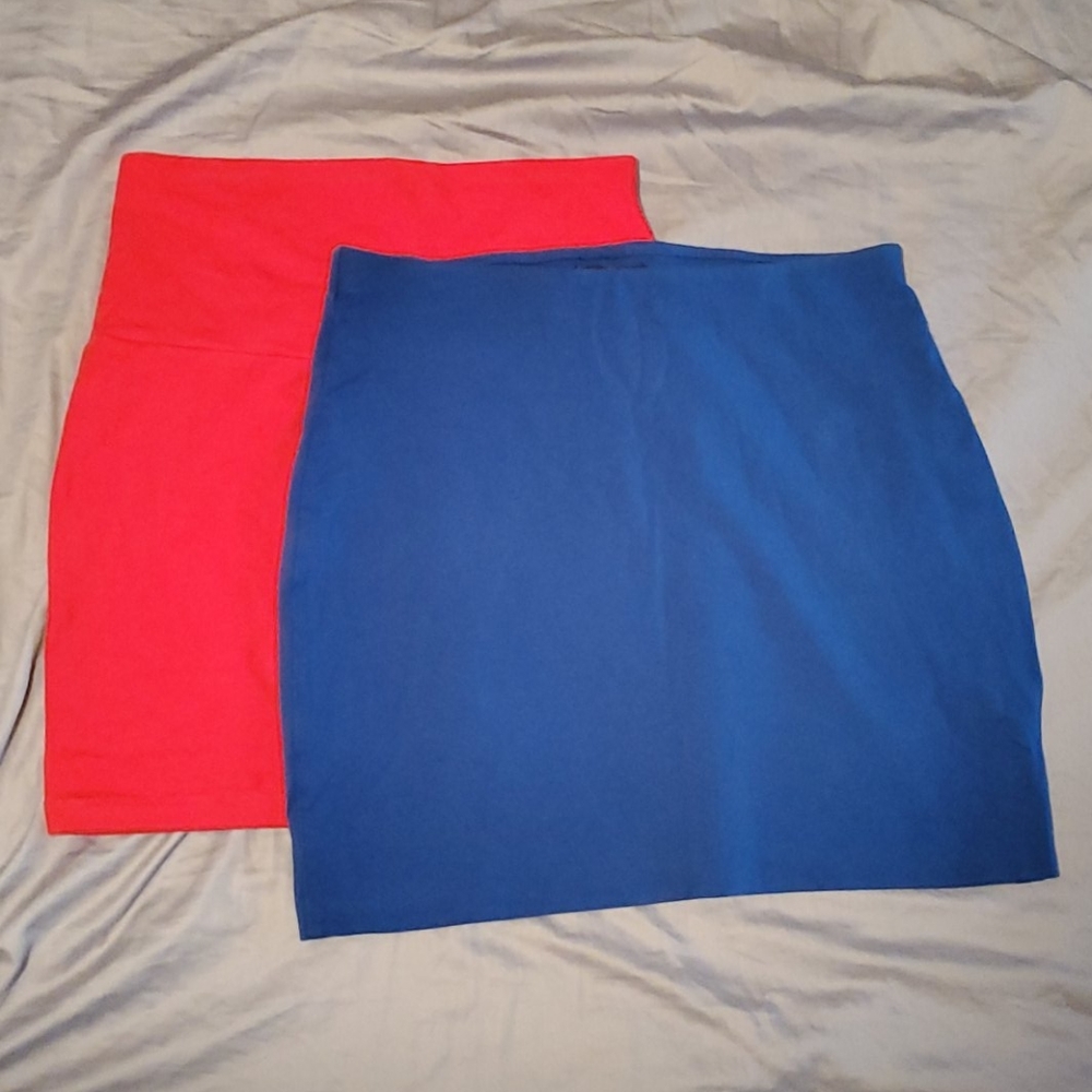 Bodycon miniskirts - lot of 2